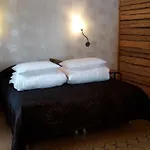 Ahmalammen Mökkikylä