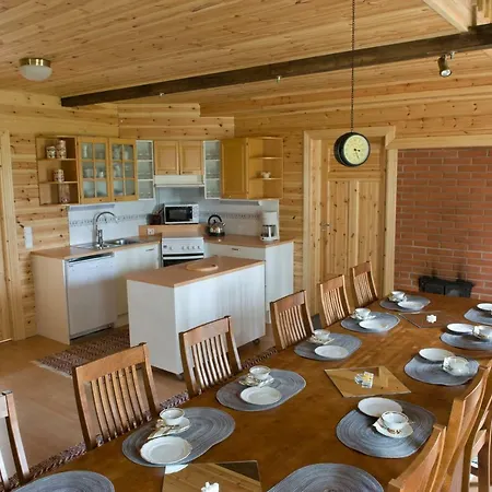 Ahmalammen Moekkikylae Chalet