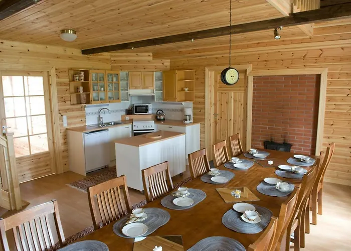 Ahmalammen Moekkikylae Chalet